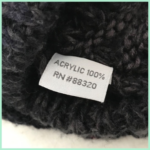 C.C Kid’s Pom Pom Beanie - Picture 5 of 5